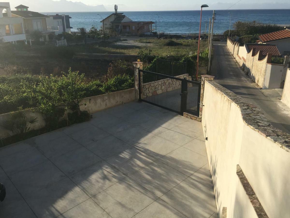 Casa Vacanza Demi Алкамо Марина Екстериор снимка